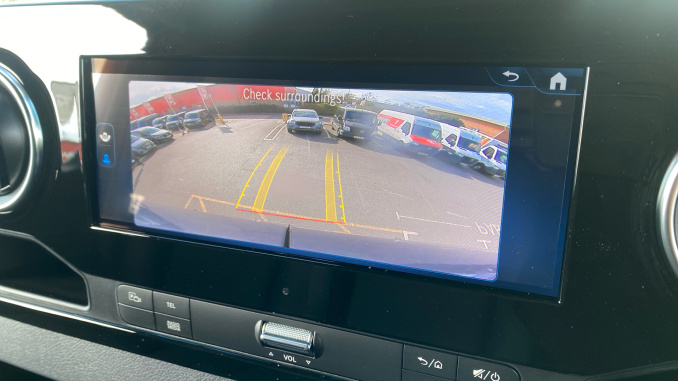Mercedes-Benz Sprinter 315Cdi L3 Diesel Rwd 3.5t H2 Select Van 9G-Tronic - Image 2